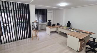 Се издава станбено – деловен простор 76м2 во Центар на ул.Македонија