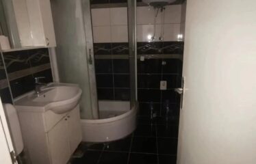 Се издава стан во Аеродром од 70м2