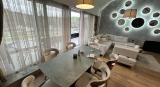 FOR RENT – LUXURY DUPLEX APARTMENT – 139 m², PARK HOTEL