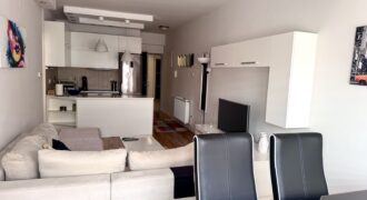 Се издава стан од 56м2 во Дебар Маало