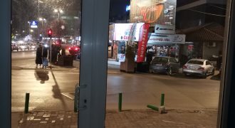 Се издава деловен простор / дуќан во Центар