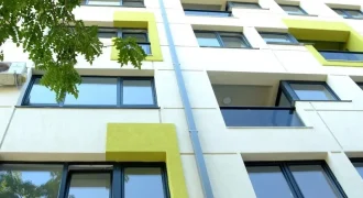 Се издава луксузен стан од 105м2 во Центар